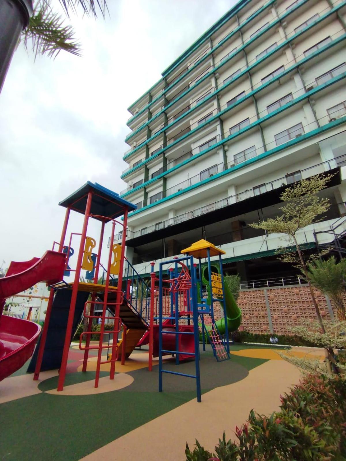 Hotel Gren Alia Jakarta Kültér fotó