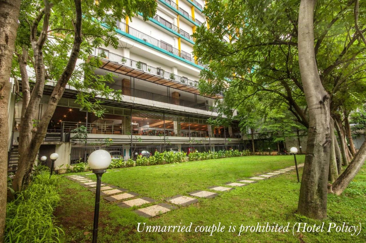 Hotel Gren Alia Jakarta Kültér fotó